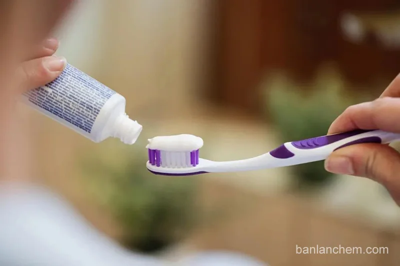 Is Aluminum Hydroxide in Toothpaste Safe for Children?
