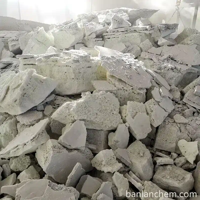 Tabular alumina production process from alumina powder to sintered tabular crystals